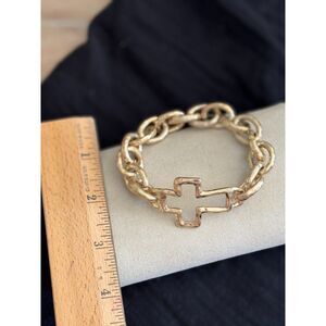 Chunky Gold Tone Cross Bracelet Hammered Chain Link Statement Jewelry